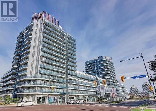 1005 - 9471 Yonge Street, Richmond Hill, ON - Outdoor With Balcony With Facade