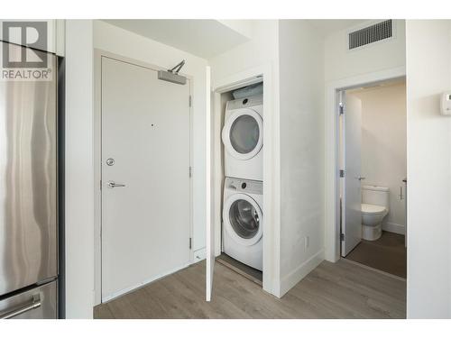 1232 Ellis Street Unit# 506, Kelowna, BC - Indoor Photo Showing Laundry Room