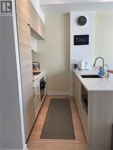 4501 - 88 Scott Street, Toronto, ON - Indoor Photo Showing Kitchen