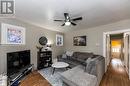 122 Langarth Street E, London, ON  - Indoor Photo Showing Living Room 