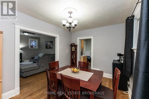 122 Langarth Street E, London, ON - Indoor Photo Showing Dining Room