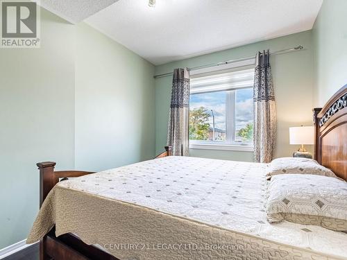 141 Morningmist Street, Brampton, ON - Indoor Photo Showing Bedroom