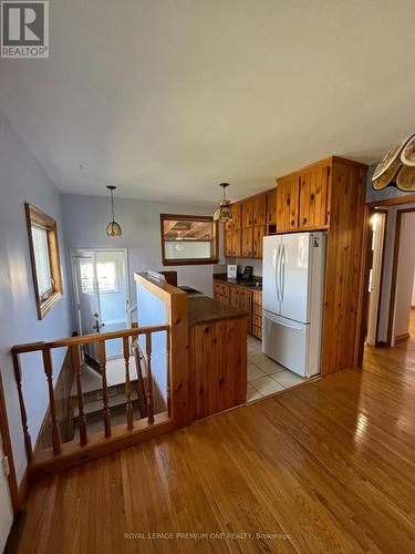 58 Ellwood Drive W, Caledon, ON - Indoor Photo Showing Kitchen