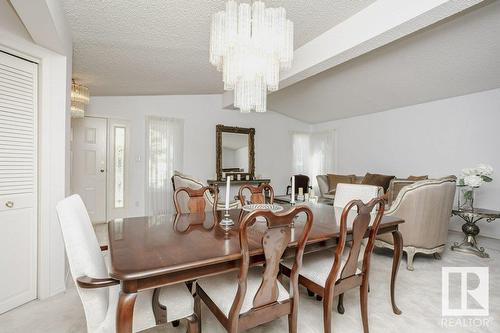 7715 144 Av Nw Nw, Edmonton, AB - Indoor Photo Showing Dining Room