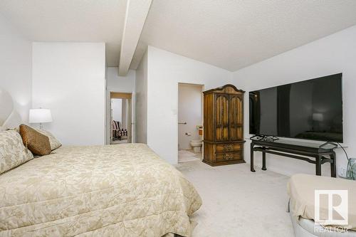 7715 144 Av Nw Nw, Edmonton, AB - Indoor Photo Showing Bedroom