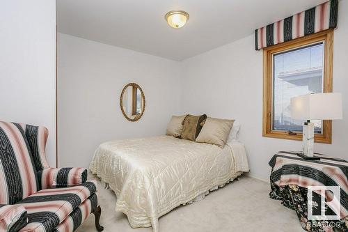 7715 144 Av Nw Nw, Edmonton, AB - Indoor Photo Showing Bedroom