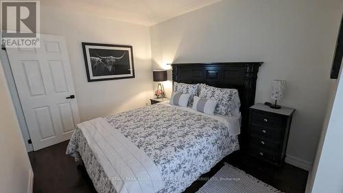 139 Elliott Street, Cambridge, ON - Indoor Photo Showing Bedroom