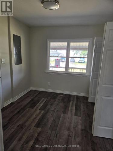 3721 Mathewson Avenue, Fort Erie, ON - Indoor Photo Showing Other Room