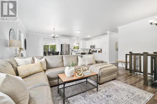 160 Douglas Road, Madoc, ON - Indoor Photo Showing Living Room