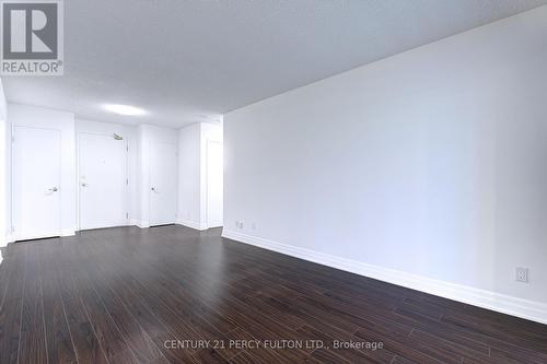 209 - 145 Hillcrest Avenue, Mississauga, ON - Indoor Photo Showing Other Room