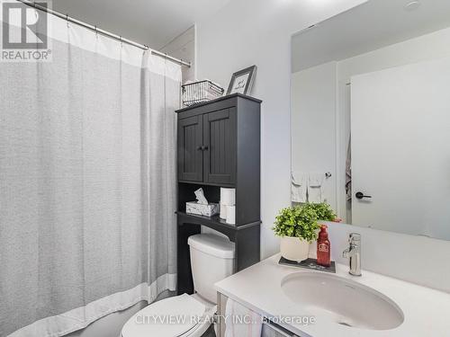 603 - 50 George Butchart Drive, Toronto, ON - Indoor Photo Showing Bathroom