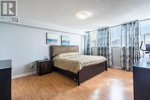 801 - 2130 Weston Road, Toronto, ON - Indoor Photo Showing Bedroom