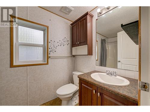 9773 Stephenson  Road Unit# 19, Fernie, BC - Indoor Photo Showing Bathroom