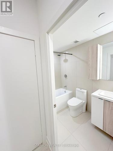 804 - 15 Mercer Street, Toronto, ON - Indoor Photo Showing Bathroom