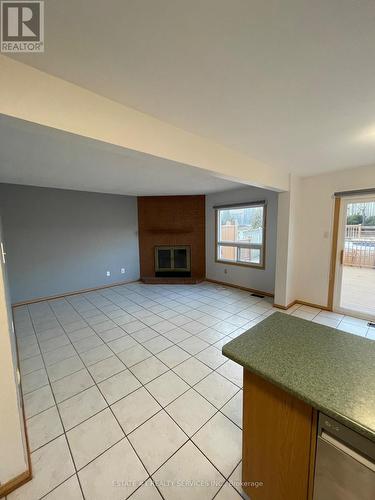 2943 Gulfstream Way, Mississauga, ON - Indoor Photo Showing Other Room