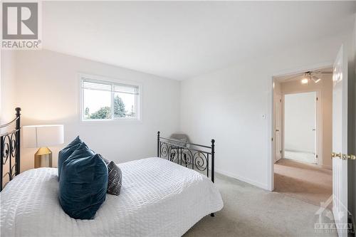 1045 Karsh Drive, Ottawa, ON - Indoor Photo Showing Bedroom