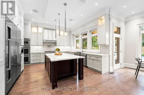 11 Burrows Avenue, Toronto, ON - Indoor Photo Showing Kitchen With Upgraded Kitchen