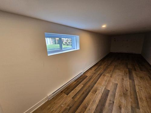 Family room - 152 Rue Amireault, L'Épiphanie, QC - Indoor Photo Showing Other Room