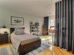 Master bedroom - 