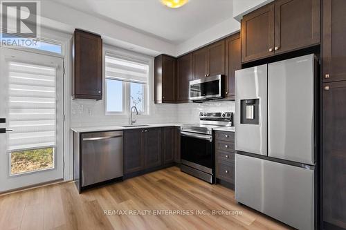 3 - 55 Tom Brown Drive, Brant, ON - Indoor Photo Showing Kitchen