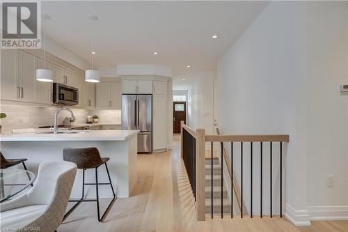 85 Forest Street Unit# 9, Aylmer, ON - Indoor Photo Showing Kitchen With Upgraded Kitchen