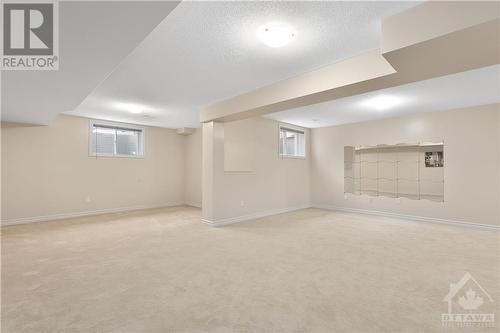 914 Whiteford Way, Kanata, ON - Indoor Photo Showing Other Room