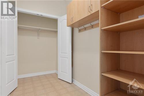 Mud Room - 914 Whiteford Way, Kanata, ON - Indoor