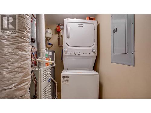 251 Predator Ridge Drive Unit# 36, Vernon, BC - Indoor Photo Showing Laundry Room