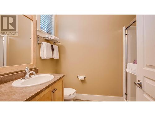 251 Predator Ridge Drive Unit# 36, Vernon, BC - Indoor Photo Showing Bathroom