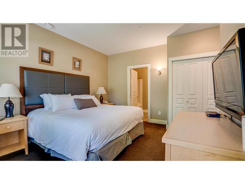 251 Predator Ridge Drive Unit# 36, Vernon, BC - Indoor Photo Showing Bedroom