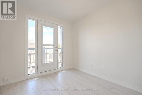 31 Bluebird Lane, Barrie, ON - Indoor Photo Showing Other Room