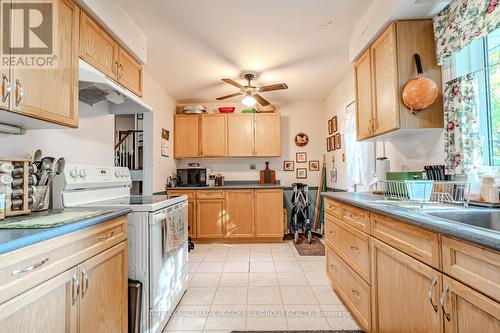 293 Duckworth Street, Barrie, ON - Indoor Photo Showing Kitchen