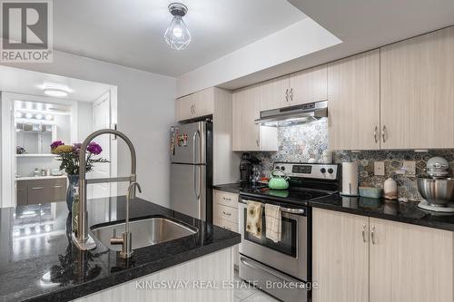 45 - 2315 Sheppard Avenue, Toronto, ON - Indoor Photo Showing Kitchen With Stainless Steel Kitchen With Upgraded Kitchen