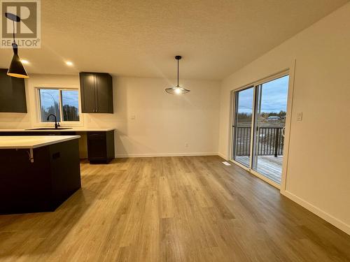 5395 W Venta Drive, Prince George, BC - Indoor Photo Showing Kitchen