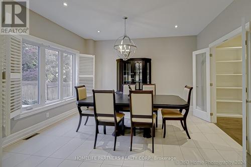 7 Boyd Meadow Court, Vaughan, ON - Indoor Photo Showing Dining Room