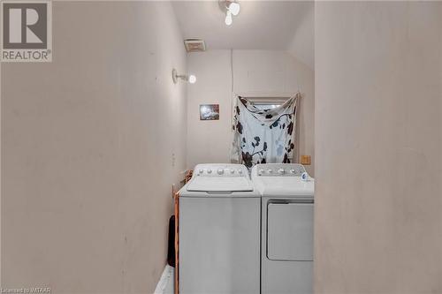 75 Chapel Street, Woodstock, ON - Indoor Photo Showing Laundry Room