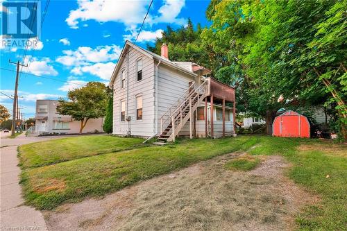 75 Chapel Street, Woodstock, ON - Outdoor