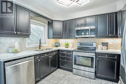 18 Oakins Lane, Ajax, ON - Indoor Photo Showing Kitchen With Stainless Steel Kitchen With Double Sink