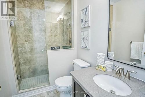 18 Oakins Lane, Ajax, ON - Indoor Photo Showing Bathroom