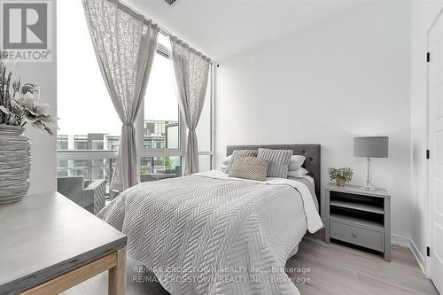 427 - 415 Sea Ray Avenue, Innisfil, ON - Indoor Photo Showing Bedroom