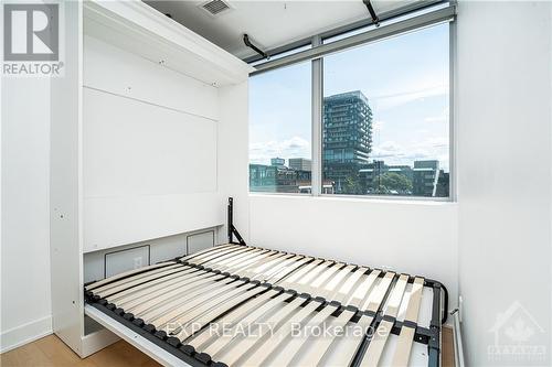 503 - 360 Mcleod Street, Ottawa, ON - Indoor Photo Showing Bedroom