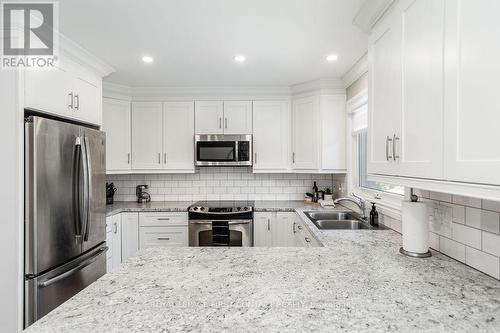 279 Anne Street N, Barrie, ON - Indoor Photo Showing Kitchen With Stainless Steel Kitchen With Double Sink With Upgraded Kitchen