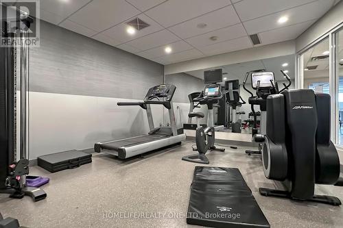 404 - 30 Gloucester Street, Toronto, ON - Indoor Photo Showing Gym Room