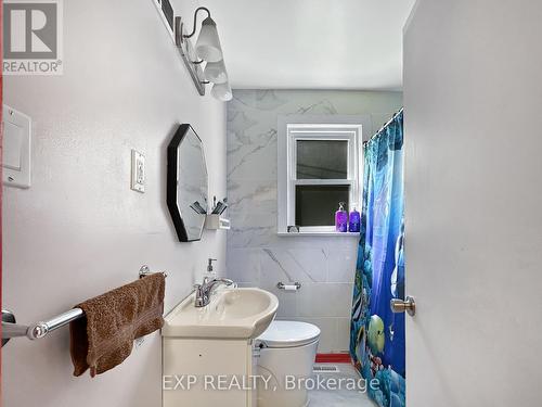 389 Northbrae Drive, London, ON - Indoor Photo Showing Bathroom