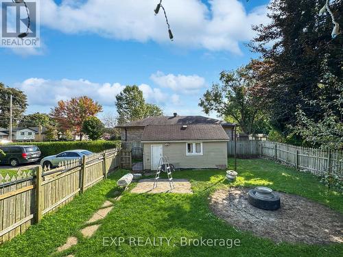 389 Northbrae Drive, London, ON - Outdoor With Backyard