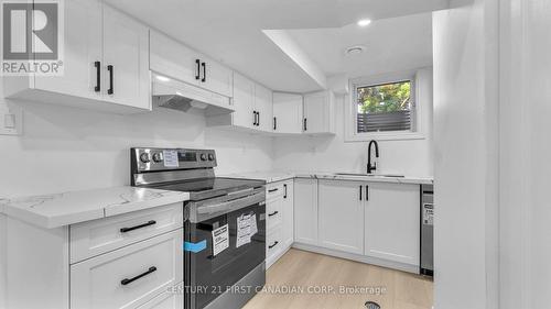 Lower - 48 Toulon Crescent, London, ON - Indoor Photo Showing Kitchen