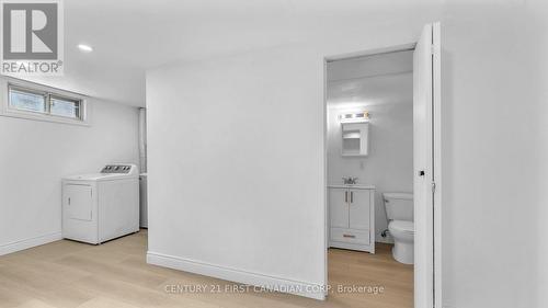 Lower - 48 Toulon Crescent, London, ON - Indoor Photo Showing Laundry Room