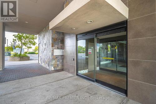 512 - 1030 Sheppard Avenue W, Toronto, ON - Outdoor With Exterior