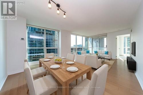 1109 - 16 Yonge Street, Toronto, ON - Indoor Photo Showing Dining Room