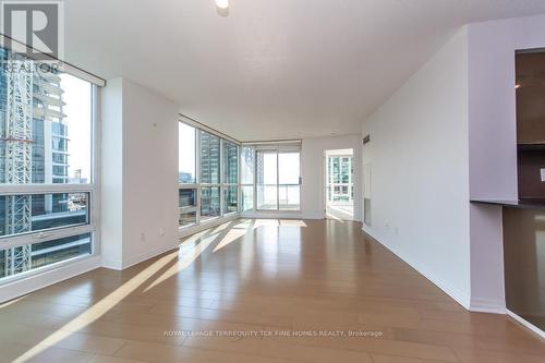 1109 - 16 Yonge Street, Toronto, ON - Indoor Photo Showing Other Room